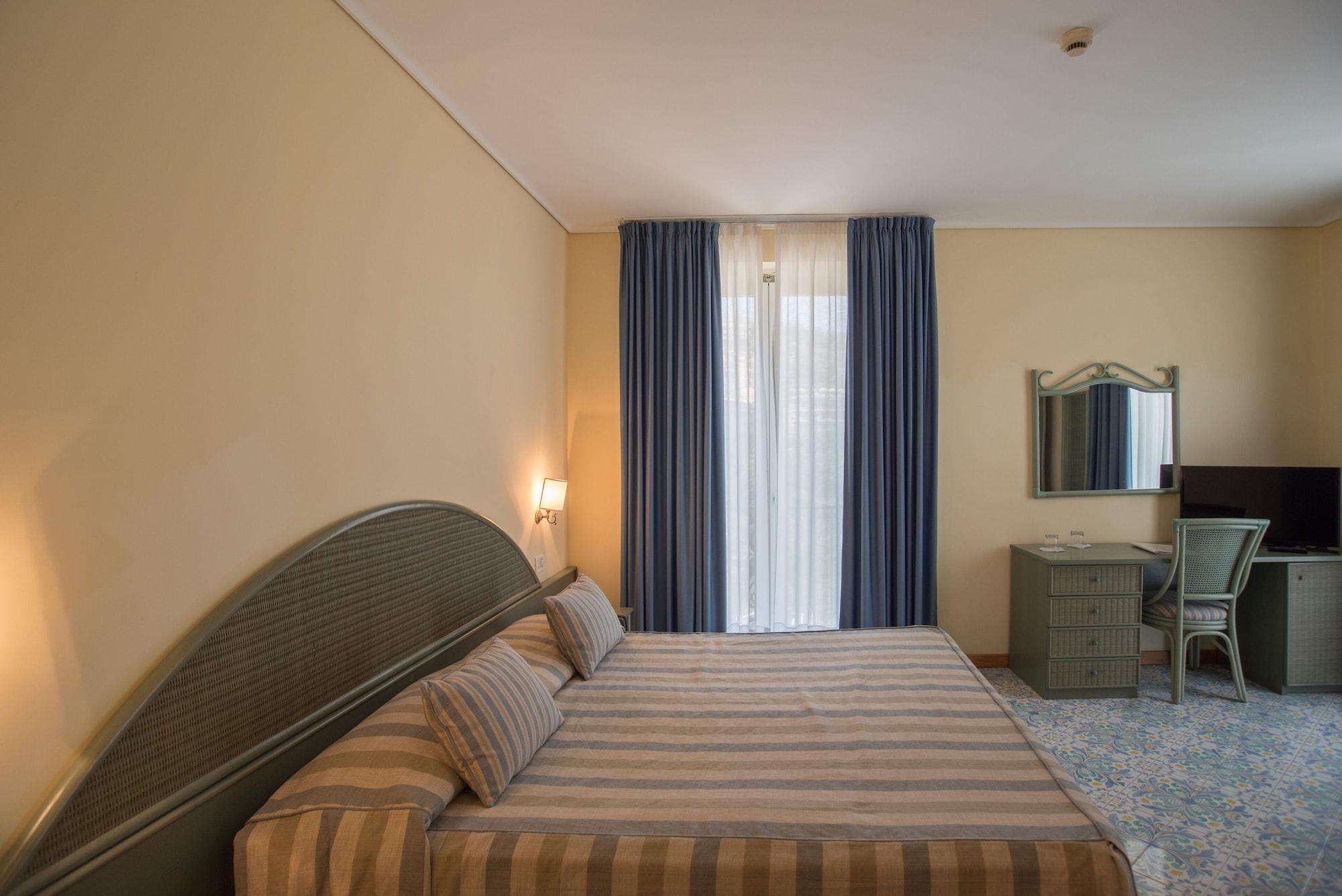 Hotel Villa Maria Sorrento Kültér fotó