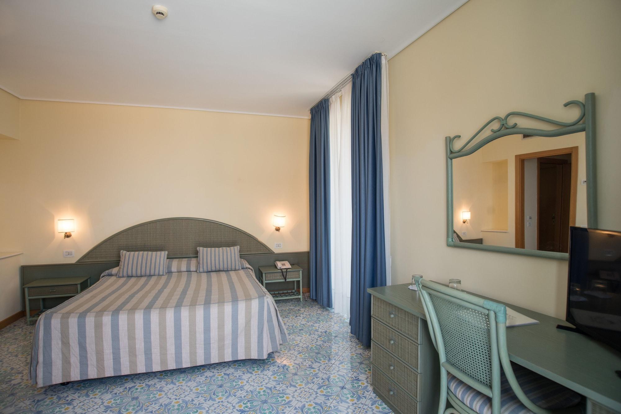 Hotel Villa Maria Sorrento Kültér fotó