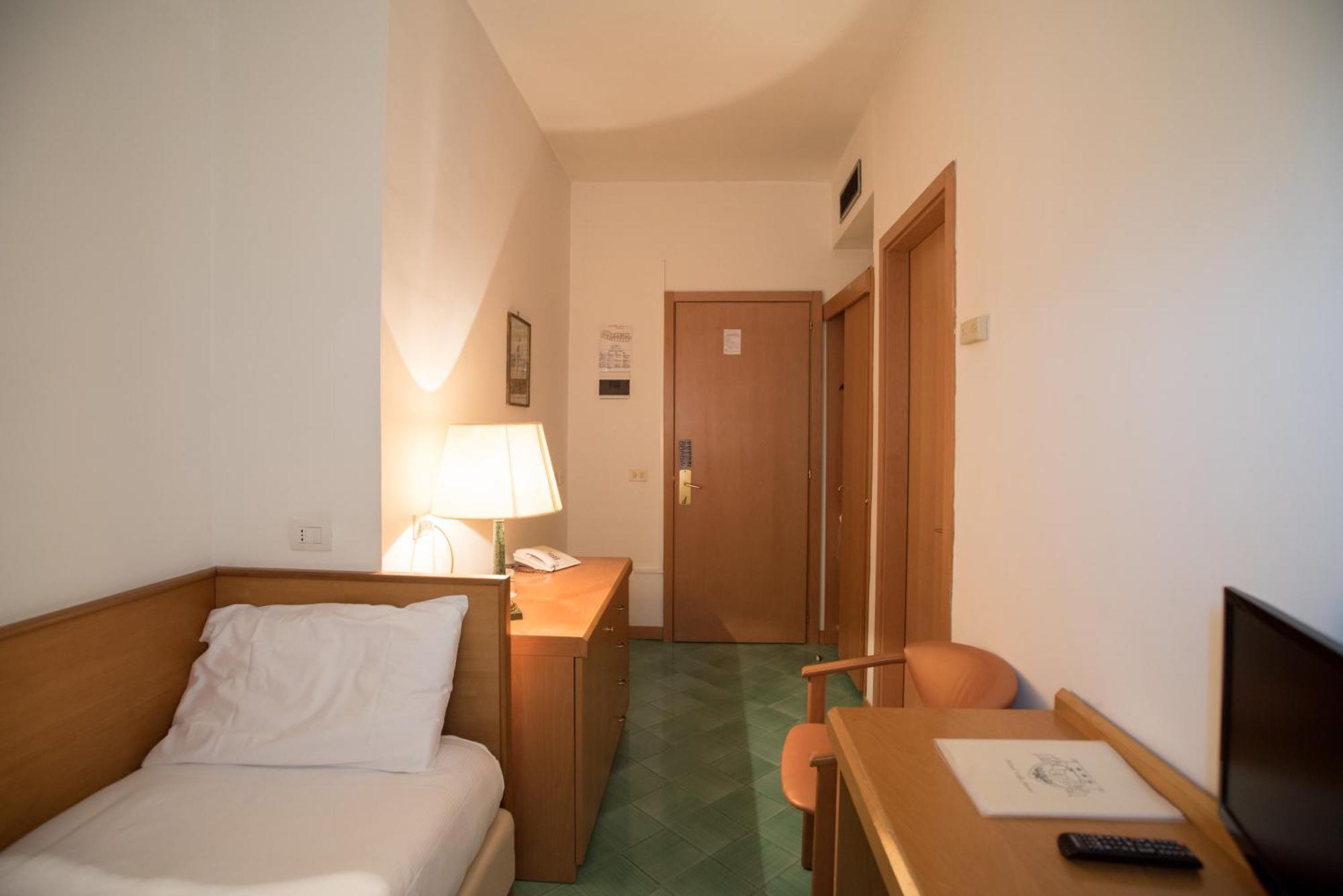 Hotel Villa Maria Sorrento Kültér fotó