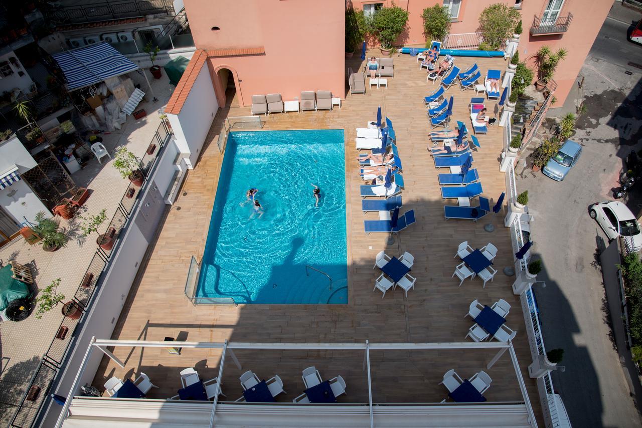 Hotel Villa Maria Sorrento Kültér fotó