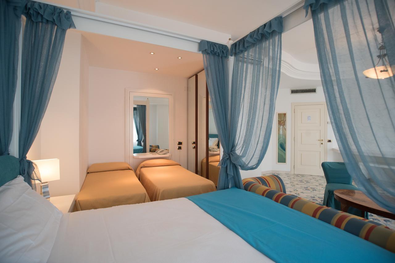Hotel Villa Maria Sorrento Kültér fotó