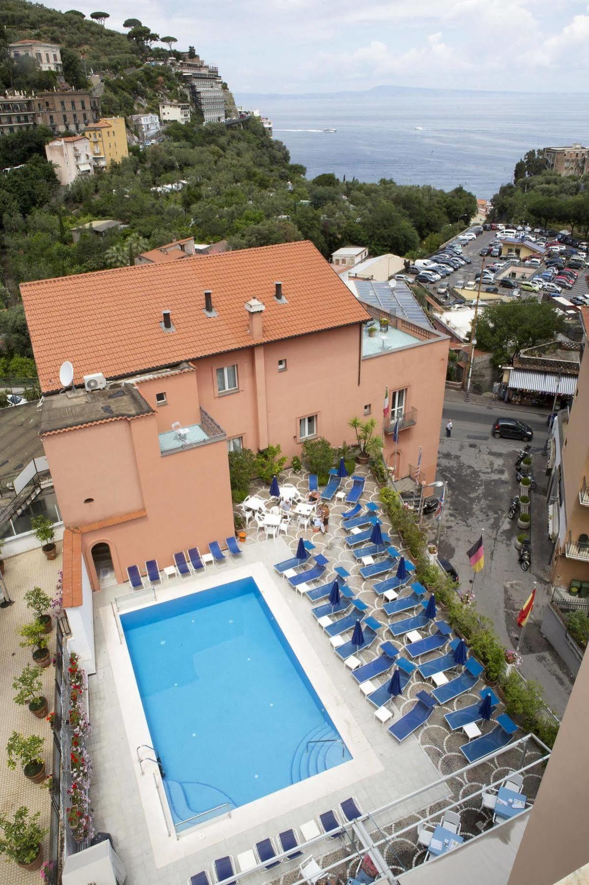 Hotel Villa Maria Sorrento Kültér fotó