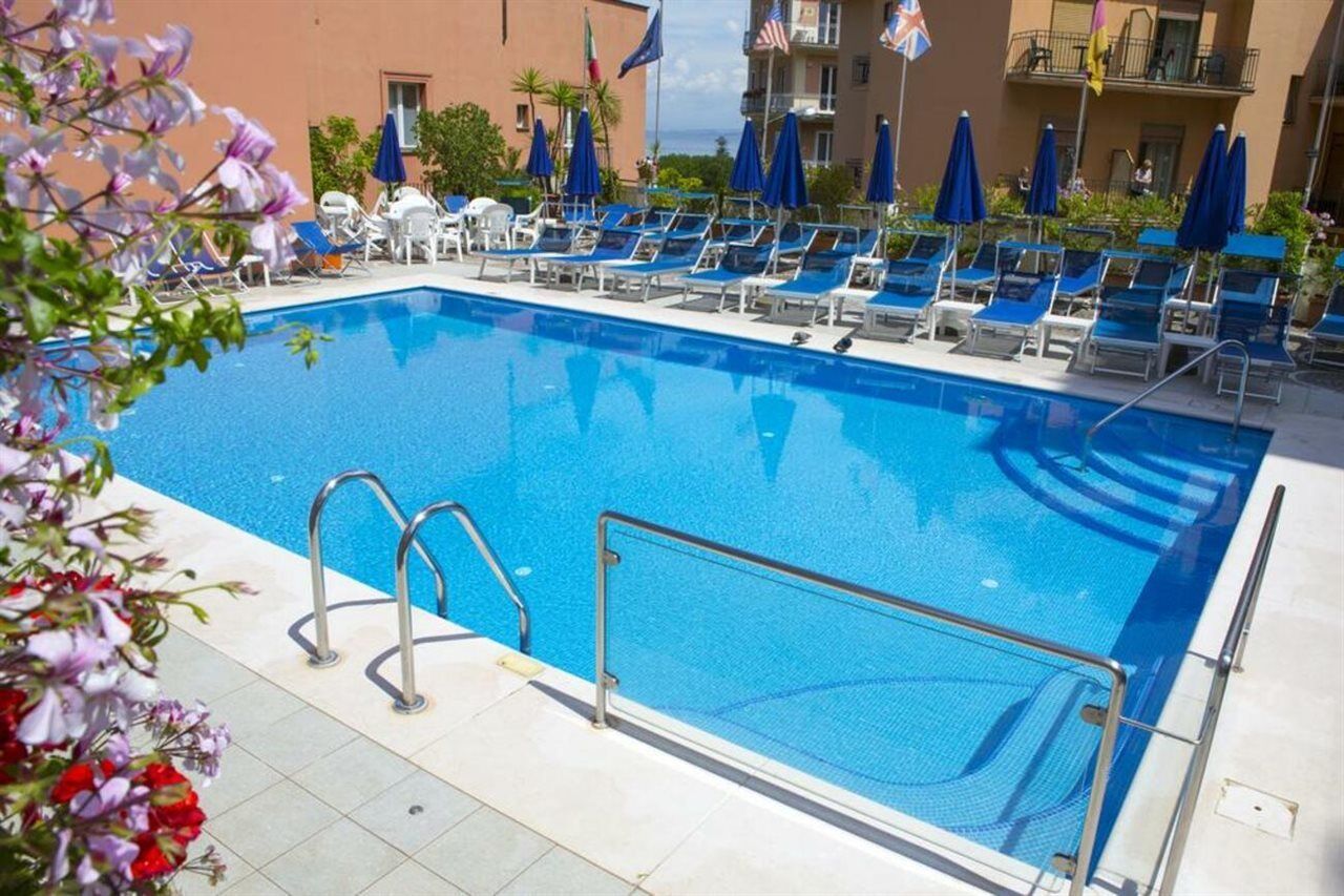 Hotel Villa Maria Sorrento Kültér fotó